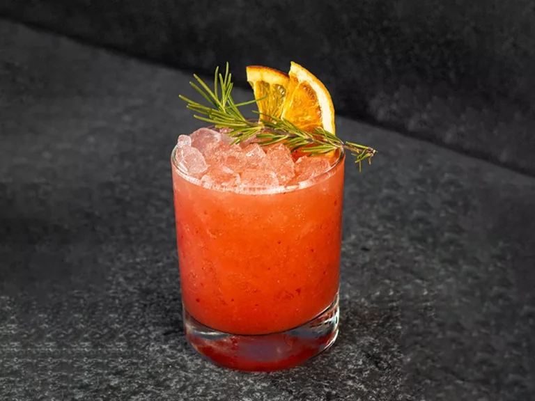 Desde pisco con lúpulos hasta preparaciones de mixología con café: la guía de cócteles más innovadores para celebrar el Mes de Pisco