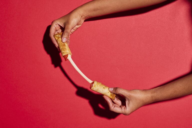 ¡La familia se amplía! Melt Pizzas presenta dos nuevas variedades de Garlic Mozza Sticks