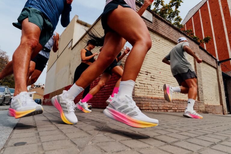 Ultraboost 5: la nueva tecnología que permite mayor retorno de energía en la carrera diaria