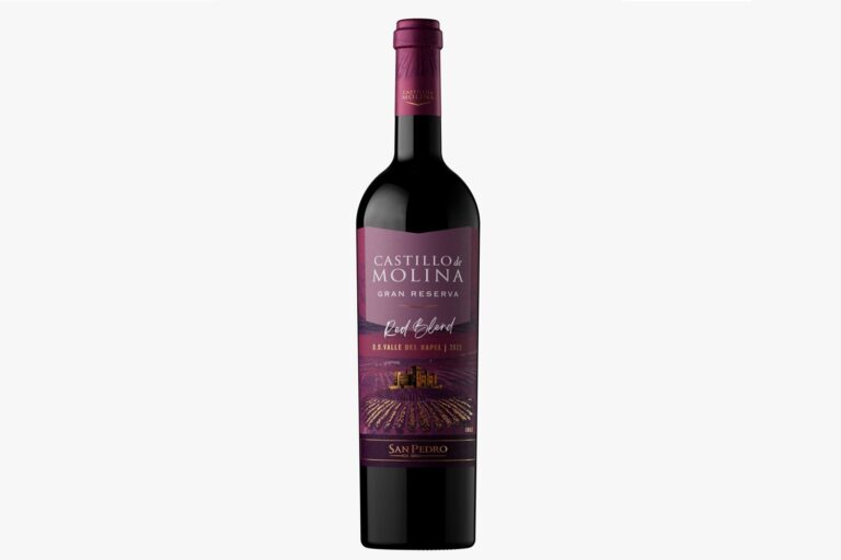 Castillo de Molina presenta nuevo Red Blend Gran Reserva, con distintiva etiqueta