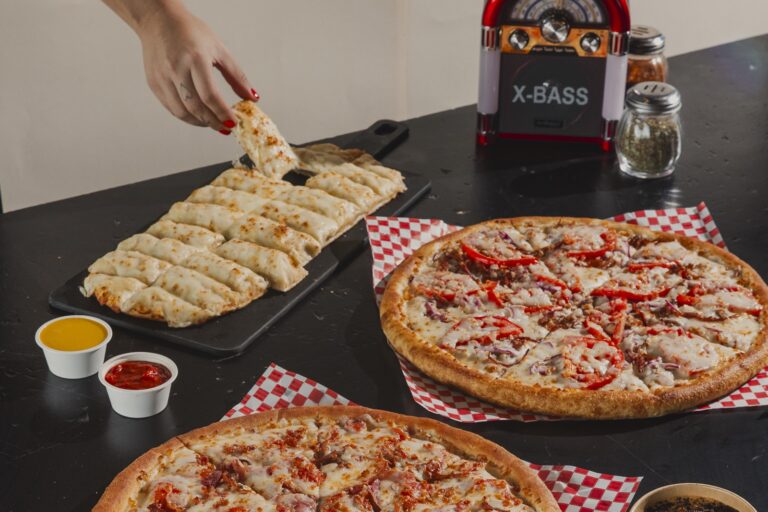 Melt Pizzas celebra su sexto aniversario con promociones desde $8.990 durante una semana