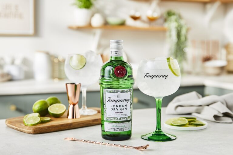 Medallas internacionales y crecimiento en el mercado chileno: El 2024 de Tanqueray hasta ahora