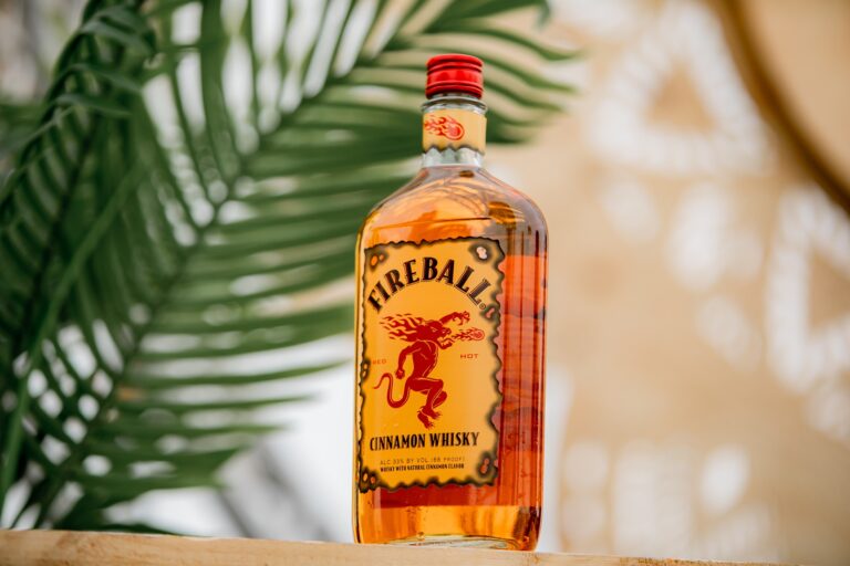 Dile bye a las cábalas tradicionales y recibe el año con un shot con fuerza de dragón