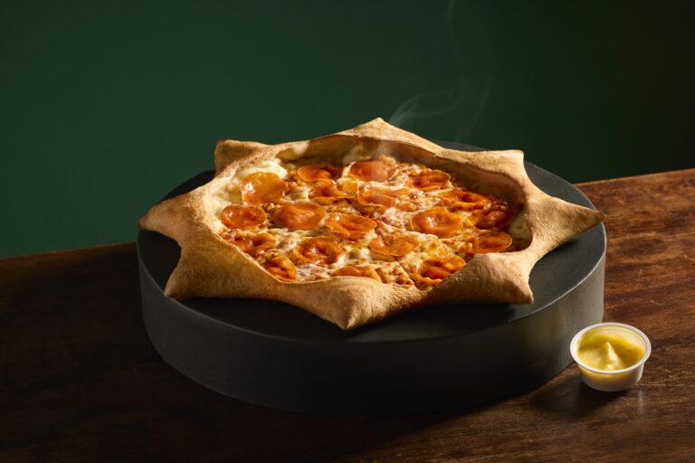 ¡Conoce la nueva Star Pizza y disfruta junto a Papa Johns en Lollapalooza!