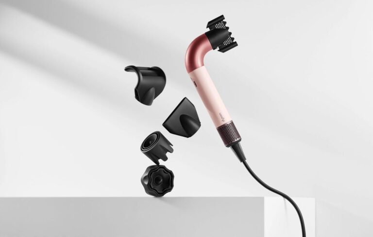 Dyson Supersonic r™ lleva el estilizado profesional a casa